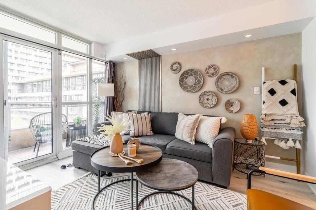 Luxury Suite Downtown Toronto Near Cn Tower Exterior foto