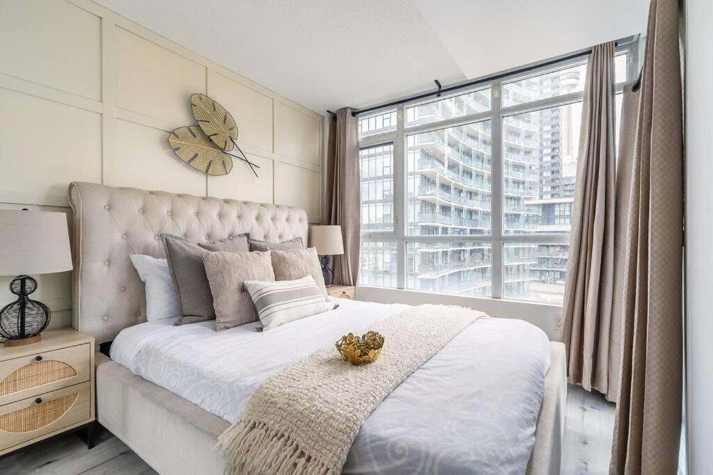 Luxury Suite Downtown Toronto Near Cn Tower Exterior foto